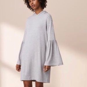 Lou & grey bell sleeve hoodie dress